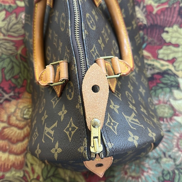Louis Vuitton Speedy 30 preloved monogram Handbag - Picture 16 of 16